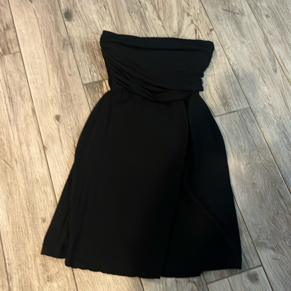 EUC Ann Taylor strapless little black dress, sz SP